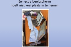Een-extra-beeldscherm-hoeft-niet-veel-plaats-in-te-nemen