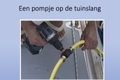 Een-pompje-op-de-tuinslang